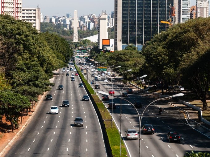 四川宜宾一出租车与货车相撞致4死1伤！造成此事故的原因是什么？