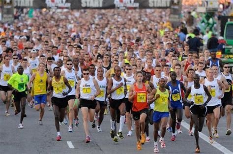 新华社揭批马拉松赛乱象,你怎么看?