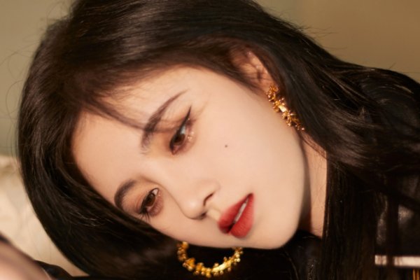 婅婧炜哪里人？