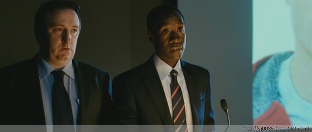 坏守卫的剧情简介