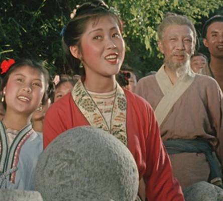 电影《刘三姐》里有多少首歌曲？