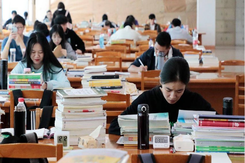 2022年研究生考试时间