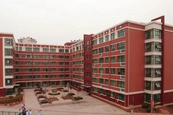 郯城县四职中招生电话