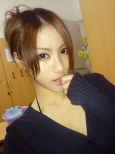 翁若青的人物经历