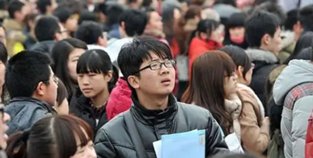 “父母每月发5千留孩子在家结婚”上热搜，父母这么做的初衷是什么？