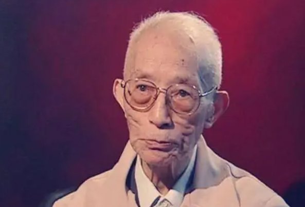 歌曲歌唱祖国原唱