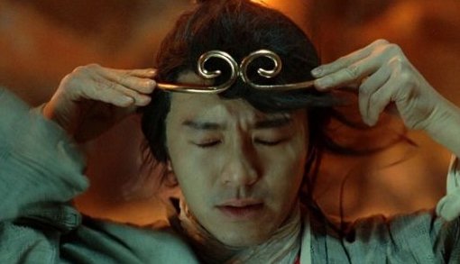 曾经有一份真挚的爱情摆在我面前，.