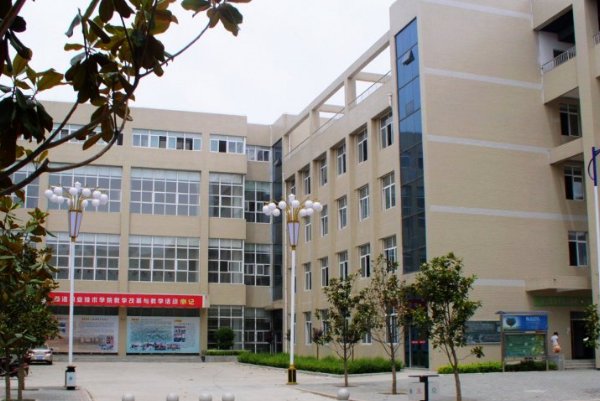 商洛学院怎么样