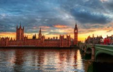 英首相约翰逊被批混日子等下课!到底谁能带领英国脱欧?