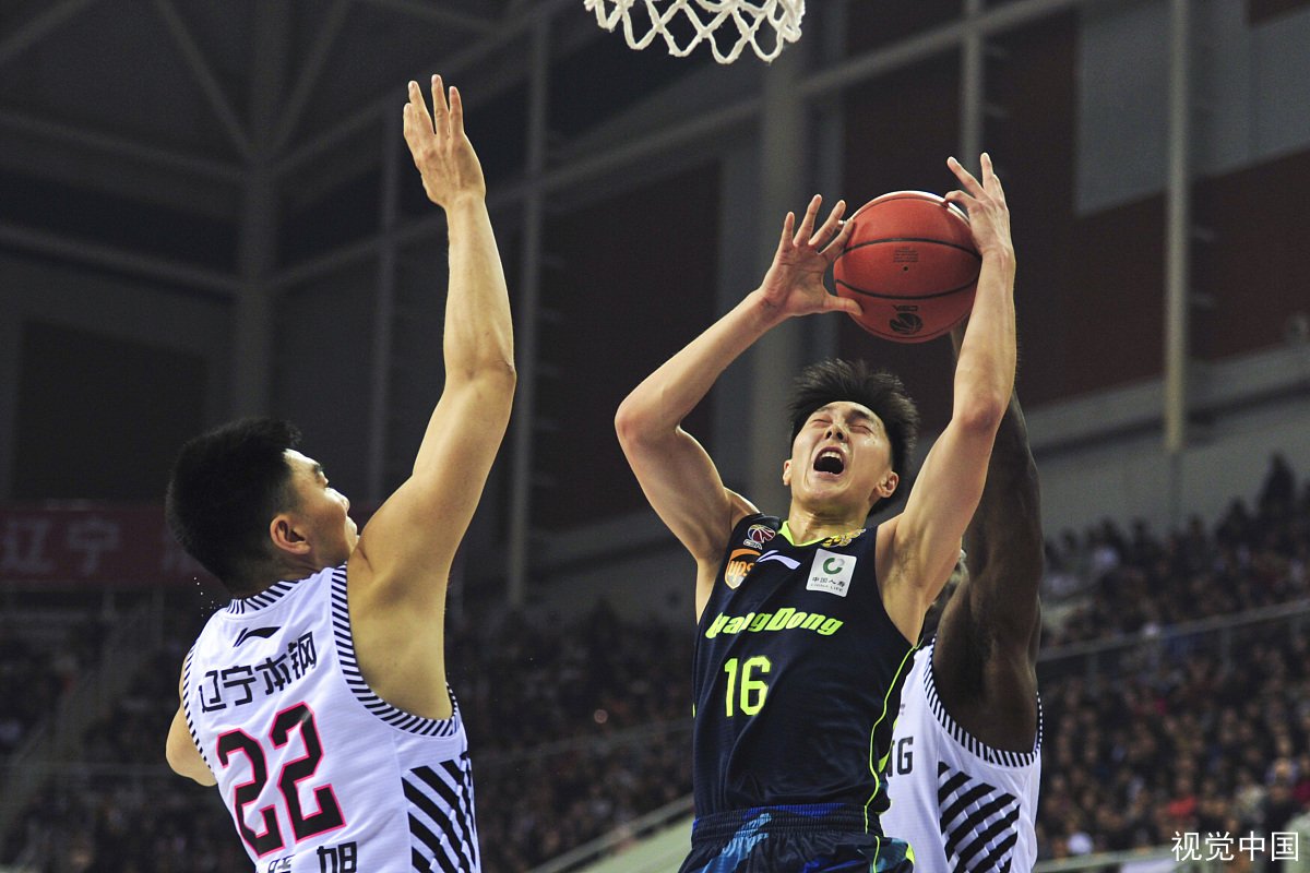 胡明轩妈妈再上热搜，粉丝逼近10万直播间曝出猛料，具体是什么情况？