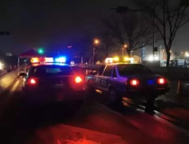 广州荔湾警方通报一女子坠亡,此女子是他杀还是自杀?