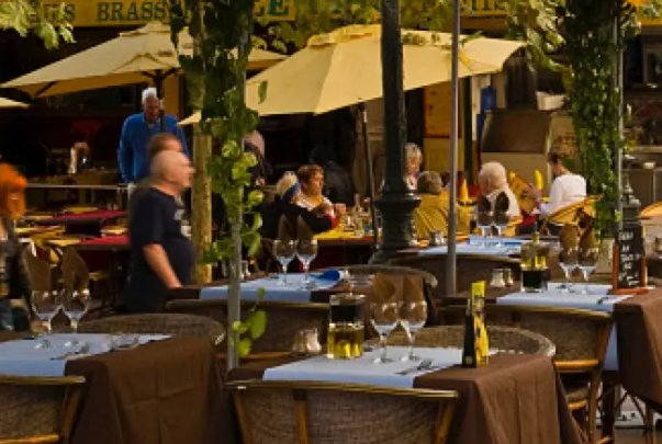 生活如此多娇的上一句是什么