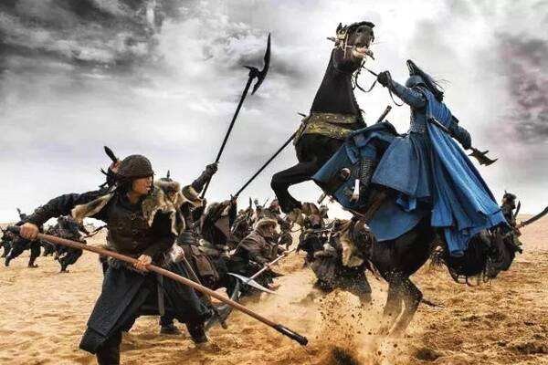 《成吉思汗2》和成1相比，哪个更好玩?