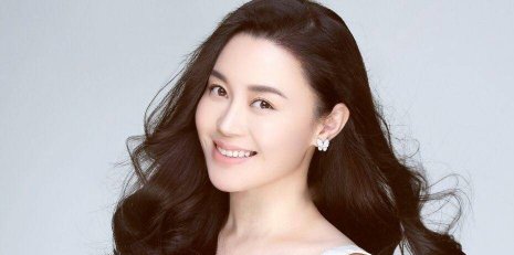 关婷娜坦言：靠赵本山给的补贴快支撑不住了，打算摆摊卖煎饼果子，咋回事？