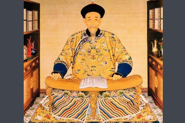 中国两百年前是什么朝代