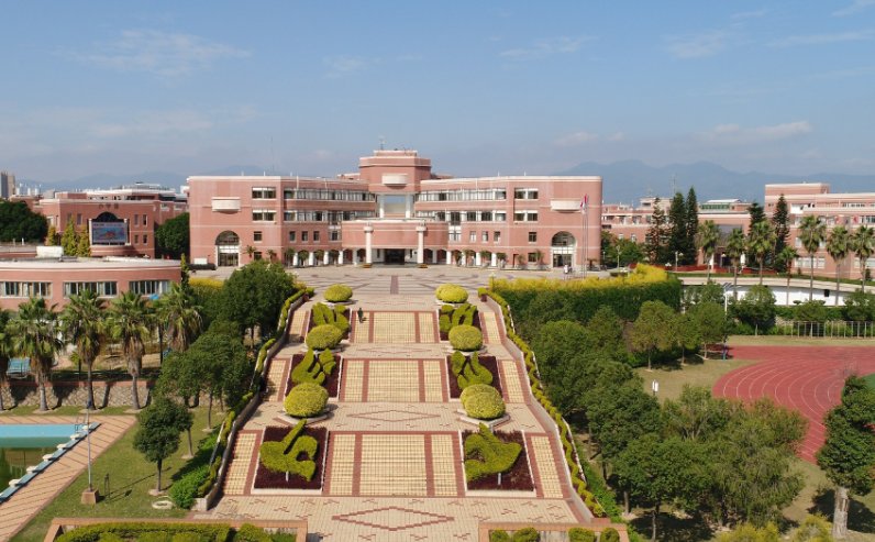 厦门英才学校好吗？