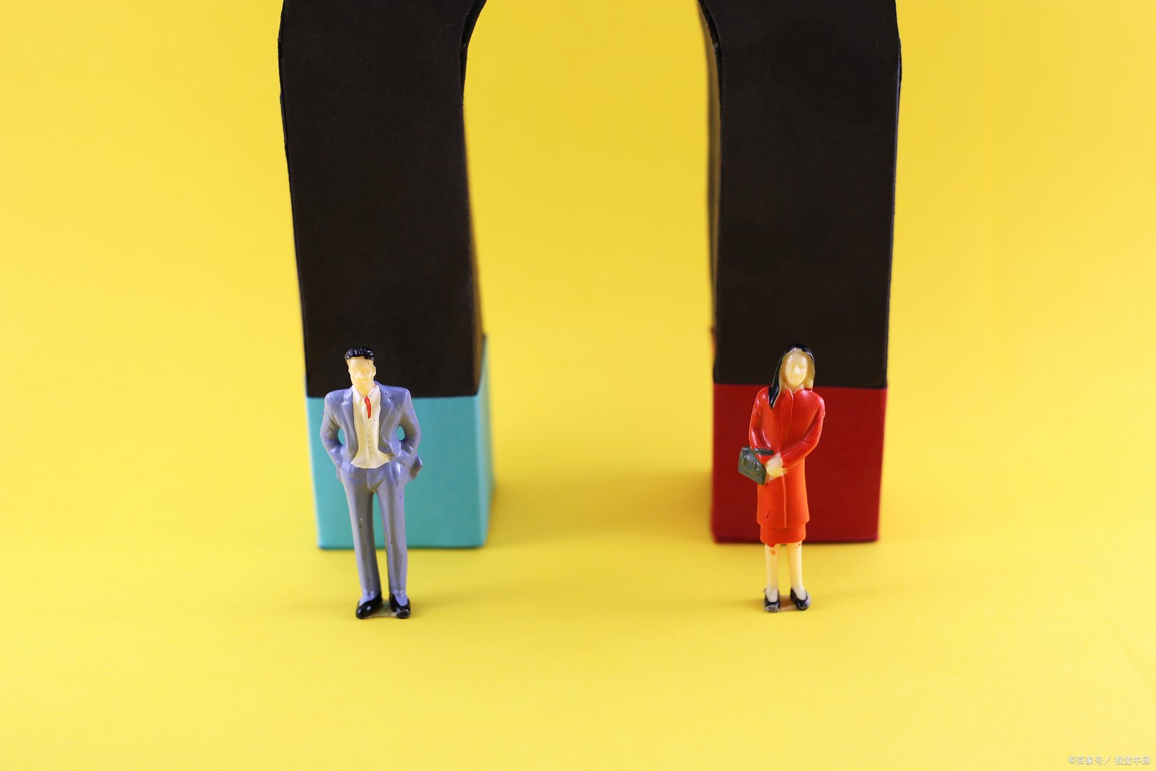 交往有很多种方式，女孩说想一起爬山是什么意思呢？