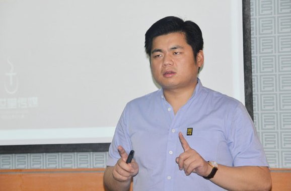 卢一博的慈善事业