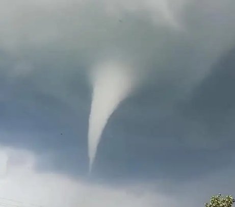 广东一天发生三场龙卷风，是什么原因导致的？带来的后果有哪些？