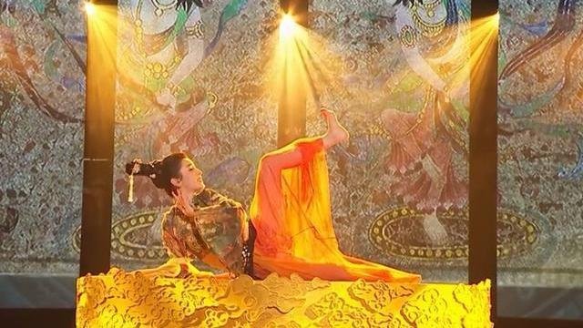 色艺俱佳，舞如飘雪，唐代诗人笔下的胡姬与胡舞究竟是怎么样的？