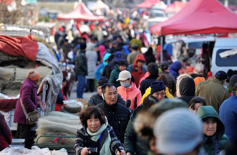 熙熙攘攘 -打一字