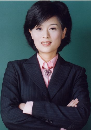 邱戎红的接替罗睿哲