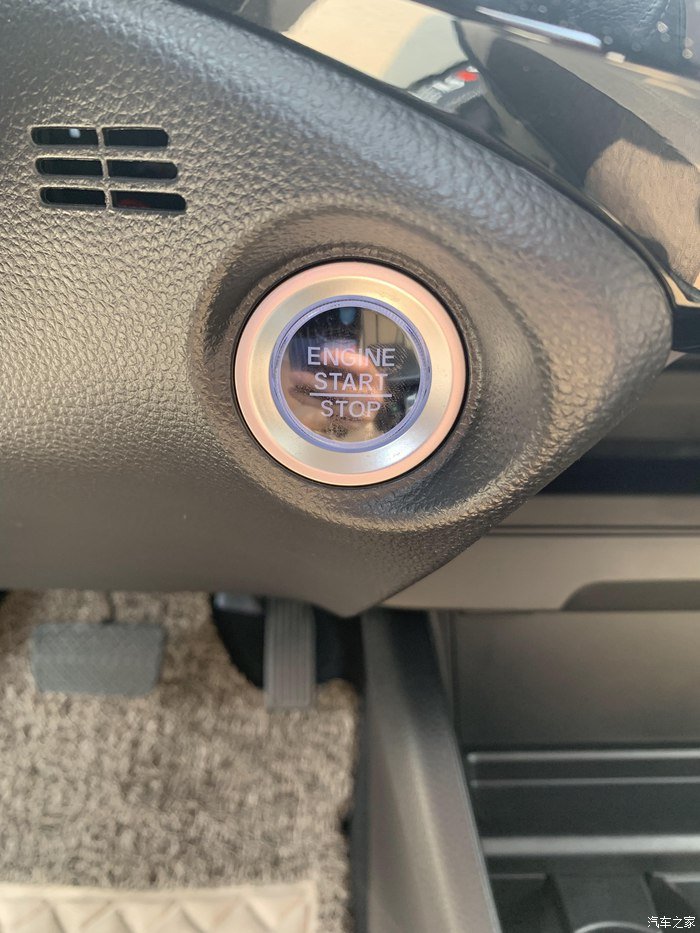 初出茅庐，喜提爱车凌派，谈谈我的提车过程和感受！