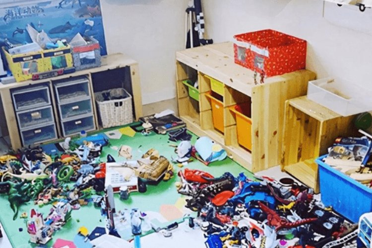 颠三倒四打一个字是什么字