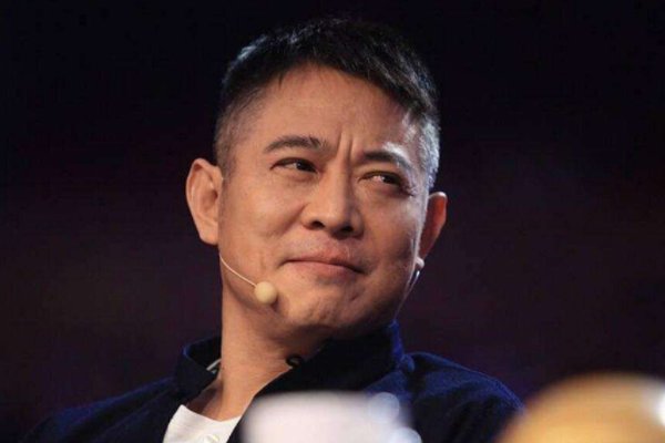 李连杰为什么姓林？