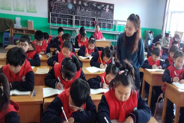 显赫一时,打一生肖