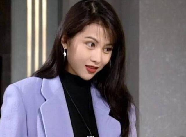 蔡少芬太拼命深夜就诊后立刻返工，目前身体状况如何？