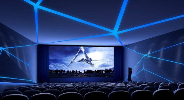 电影《四平警事之尖锋时刻》中的漠叔是谁演的？