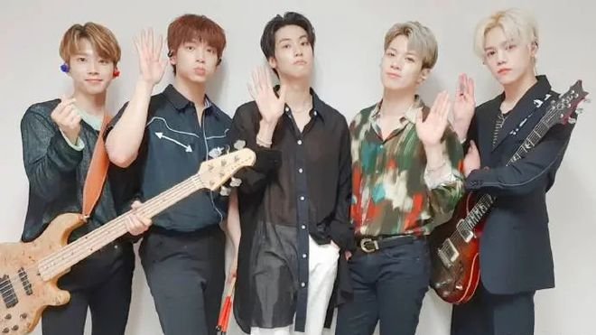 韩男团成员李帝努钟辰乐确诊感染新冠,他们是如何感染的?