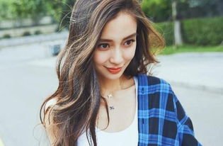 杨颖自曝单身后黄晓明首发声,为何baby被暗指“扫把星”?