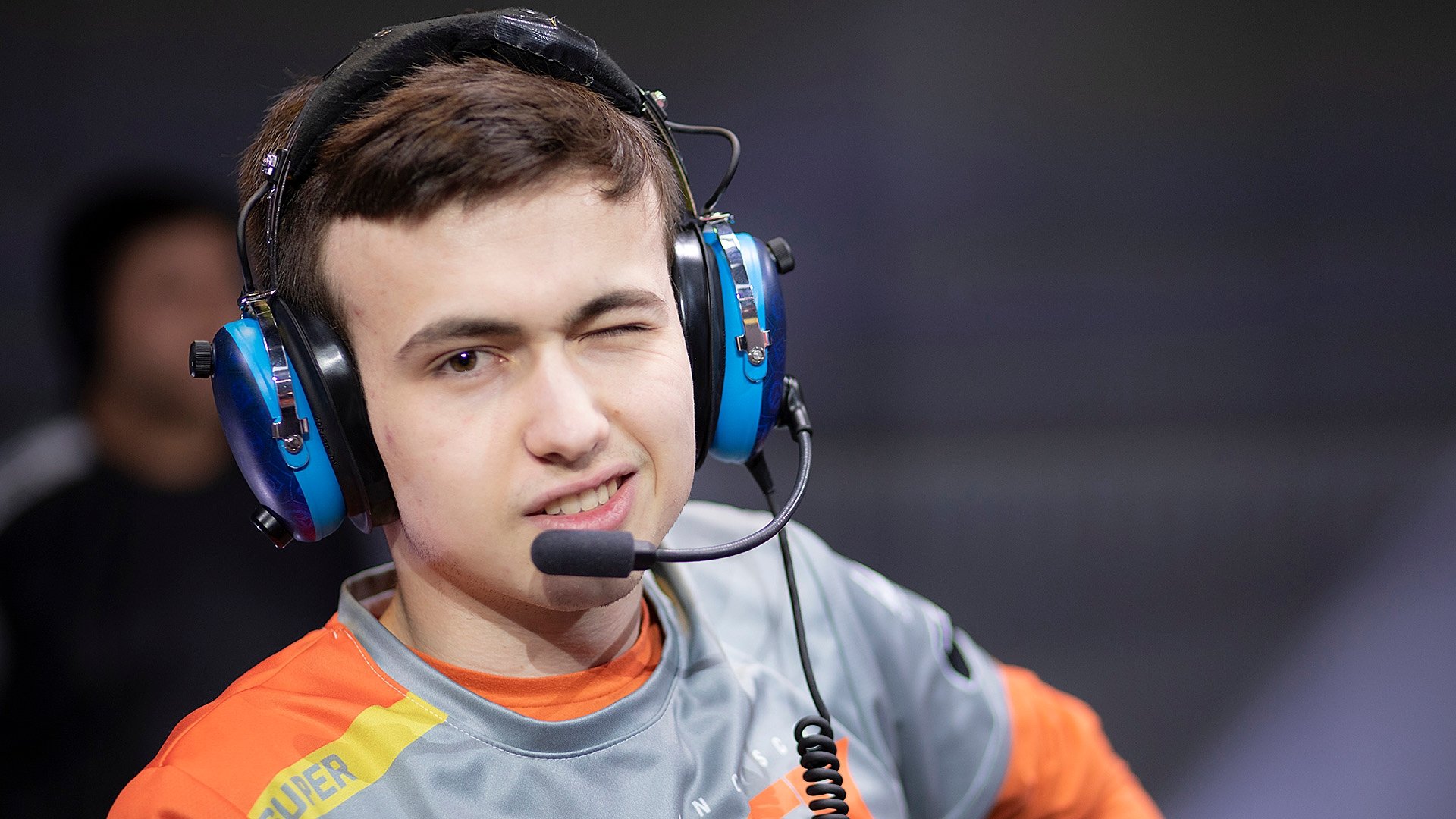 电竞明星Alarm突然去世,他在电竞圈是个怎样的风云人物?