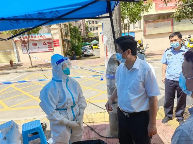 夫妻二人隐瞒扬州行程被罚,他们给防疫工作造成了哪些困难?