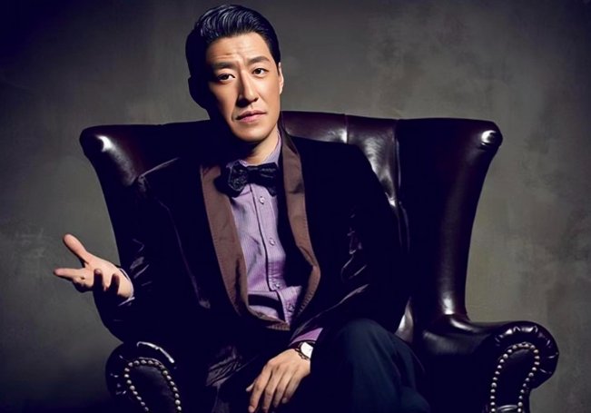 演员于震的身高有多少