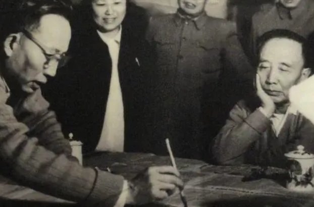 郭沫若作者话剧