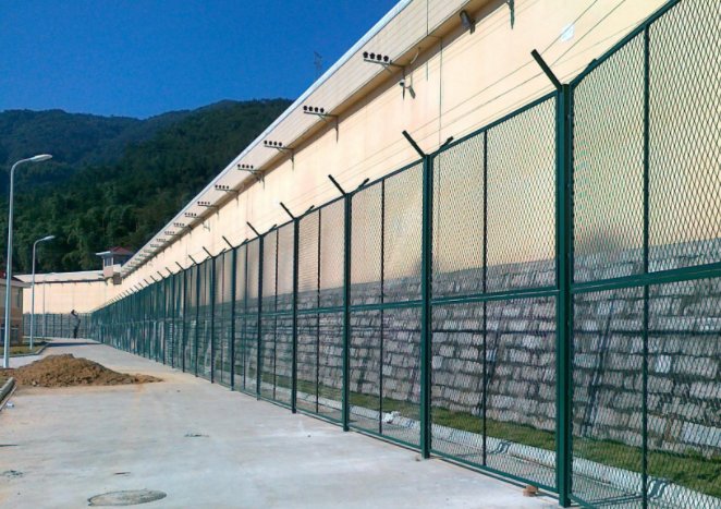 越狱犯朱贤健被抓的时候是什么反应?