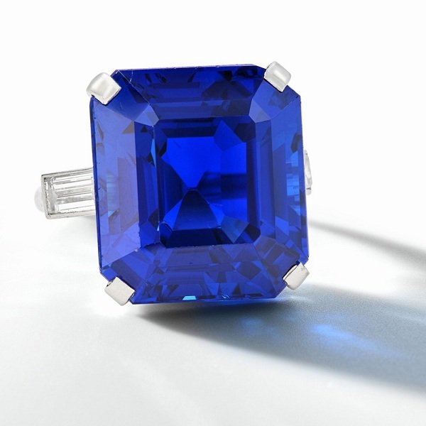 55.22ct枕形红宝石以3480万美元成交，刷新红宝石拍卖纪录