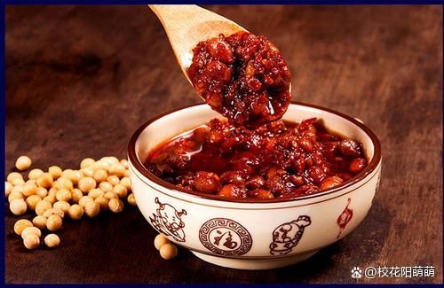 豆瓣酱是非常常见的调味品，它是采用什么豆子做的？