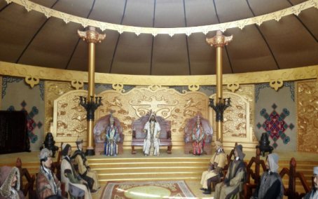 明朝时期，蒙古的太子或王子，也就是继承可汗位置的人，下人们都是怎么称呼他的？