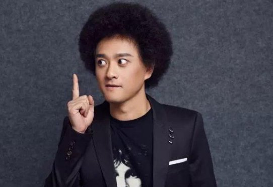 43岁音乐人赵英俊因病去世，岳云鹏爆粗口为何却感动众人？