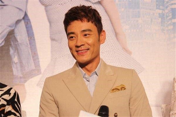 如何评价李光洁、费启鸣主演的青春剧《我在未来等你》？
