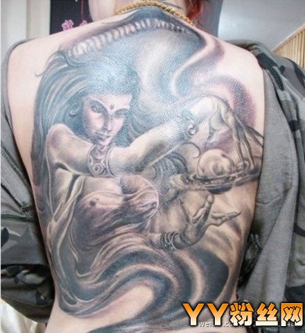 歪歪刘大美人的背景到底是什么?