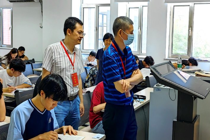 英语4级多少分及格