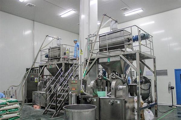 网友吐槽买到饮料包装生产地出现跨省错误，为何会出现这一情况？