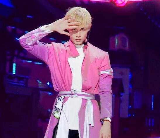 利路修被抓来选秀什么梗 利路修多少岁经纪公司哪家