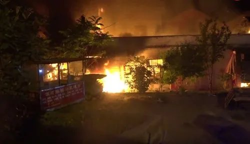 长沙女子洗澡洗一半家没了,当时到底发生了什么?