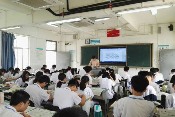 试述感性认识和理性认识的辩证关系